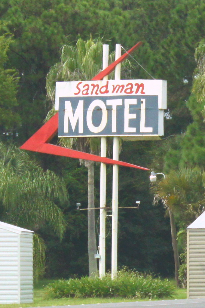 Sandman Motel Mims, FL a photo on Flickriver