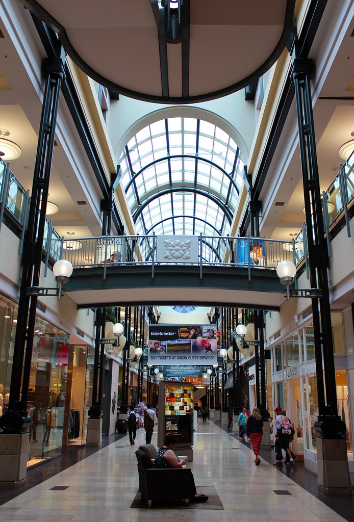 Circle Centre Mall A 100store shopping mall in downtown I… Flickr