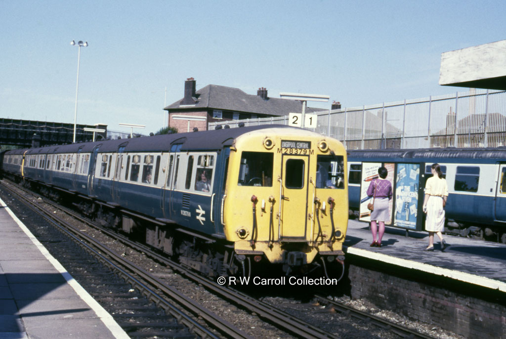 M28379M_Birkenhead_1984 Class 503 unit with M28379M neares… Flickr