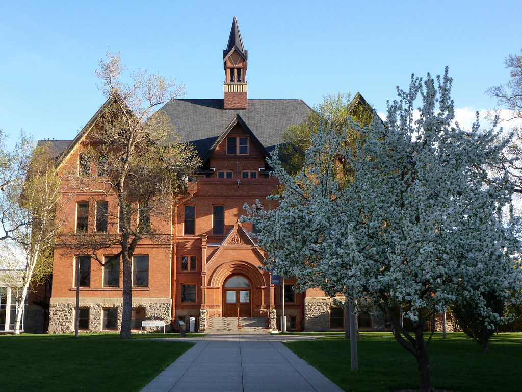 Montana Hall Montana State University, Bozeman MT bgwashburn Flickr