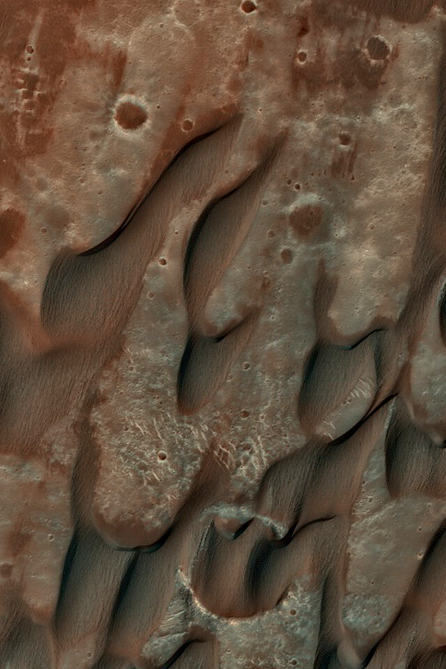 Herschel Crater Wallpaper MRO image of sand dunes (and a f… Flickr