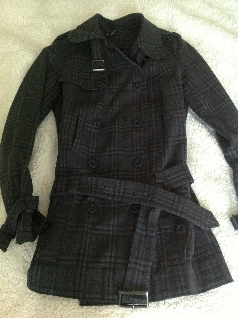 Check Coat Coat Hermione wears in "Harry Potter an… Flickr