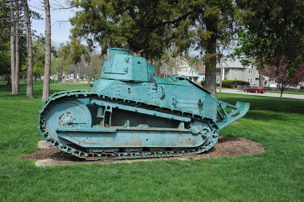 D7G_2138 WW I M1917 6ton Light Tank other side view at Mi… Flickr