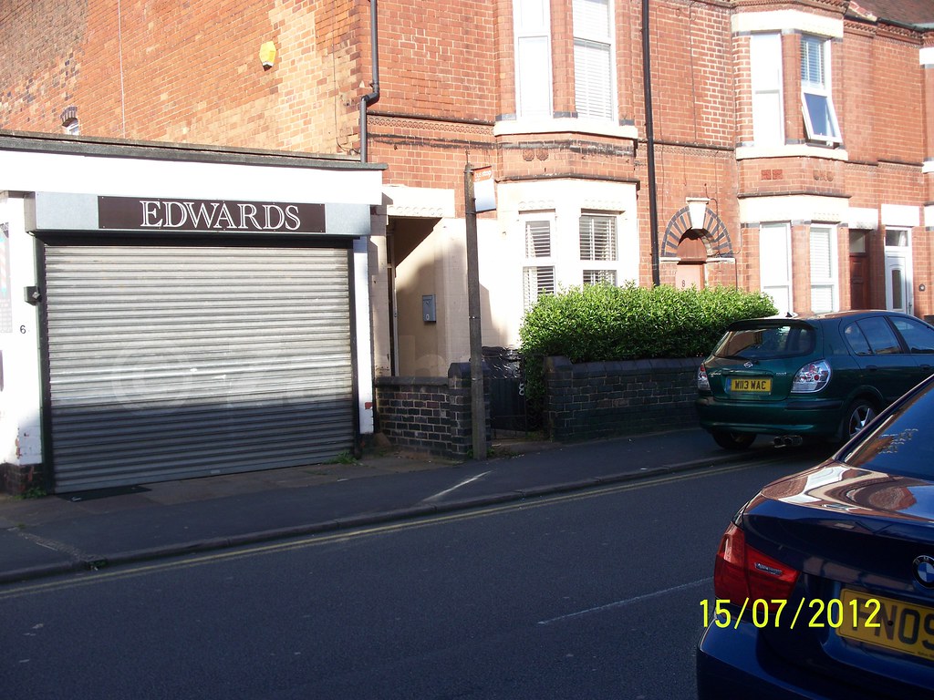 Nuneaton, Bus Stop, Edward Street Situated outside inbetw… Flickr