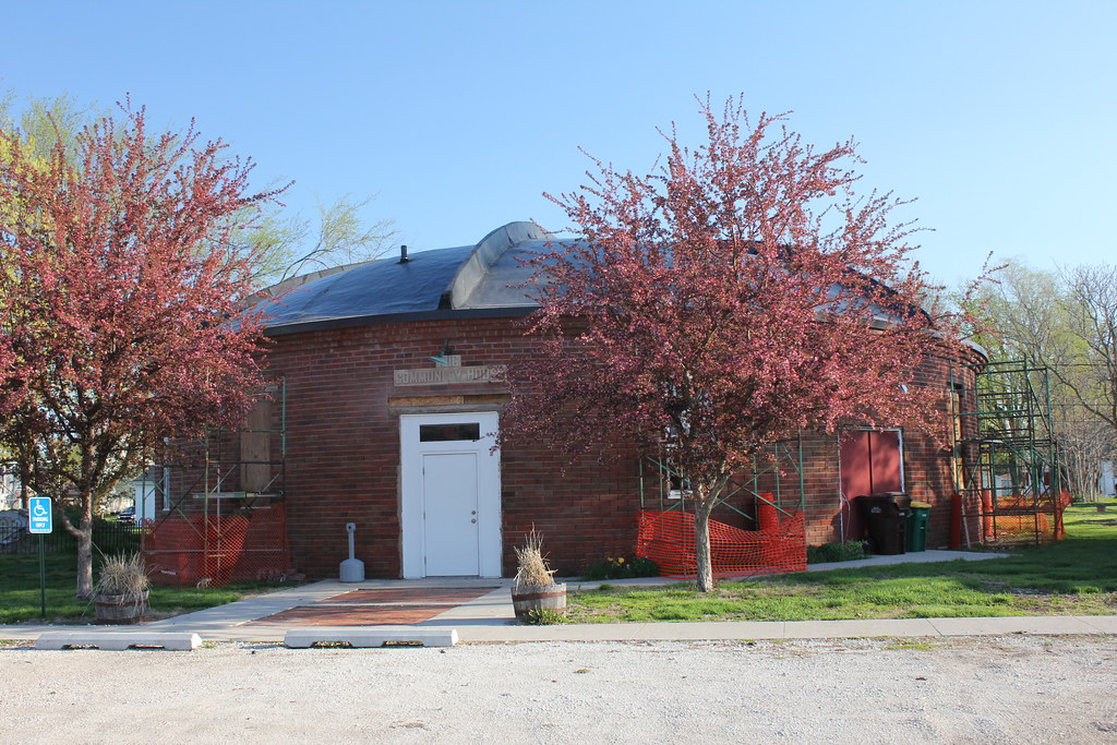 Community House Dexter, IA Also known as the Roundhouse … Flickr