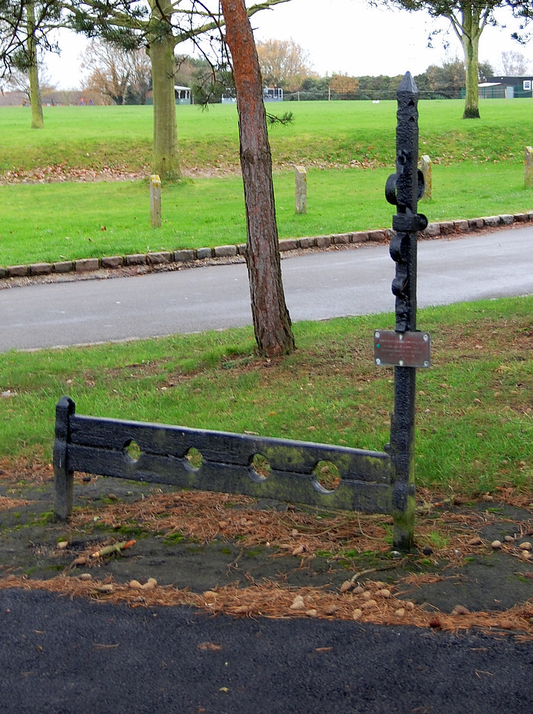 Stocks and Whipping Post, Ninfield East Sussex These stock… Flickr
