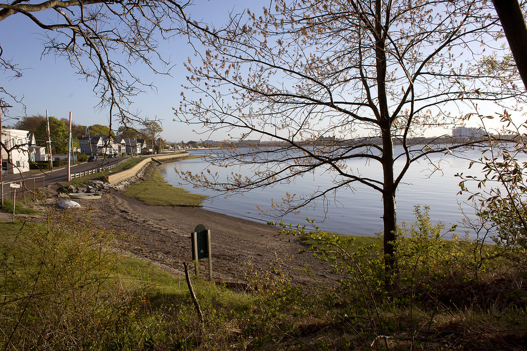 262B8225ES Nickerson Beach, Squantum, Quincy MA Brian D'Amico Flickr