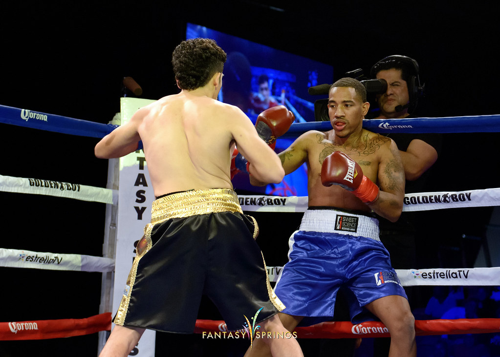 Golden Boy Boxing 10/23/15 Via An exciting … Flickr