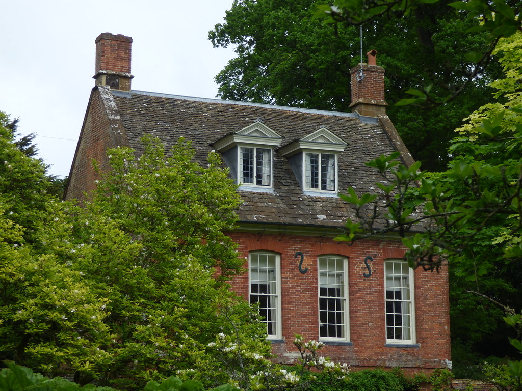 Upton House and Gardens Bog Cottage a photo on Flickriver