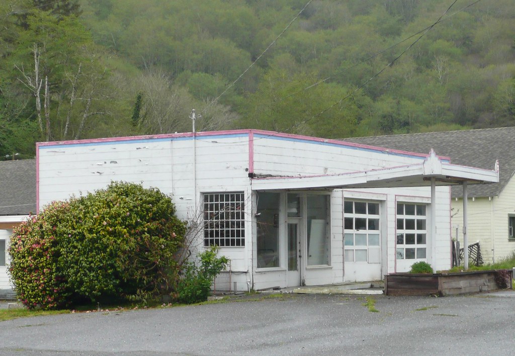 OLD GAS STATION ORICK CALIF Frank Kelsey Flickr