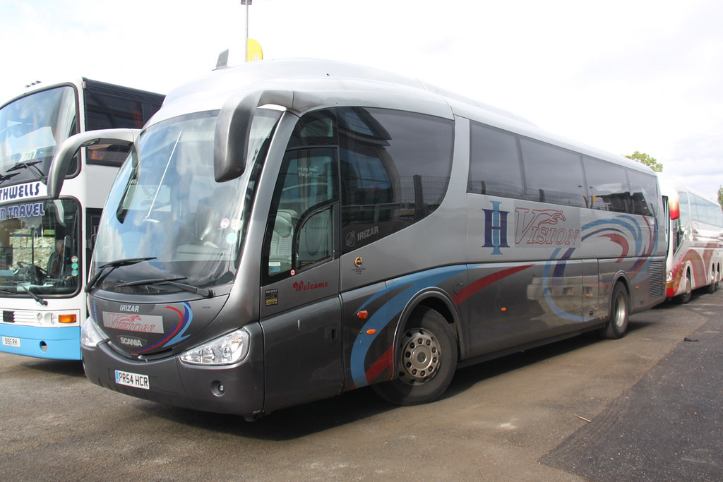 106464 Huyton Mini Coaches, Widnes (CH) PR54HCR Wembley st… Ken