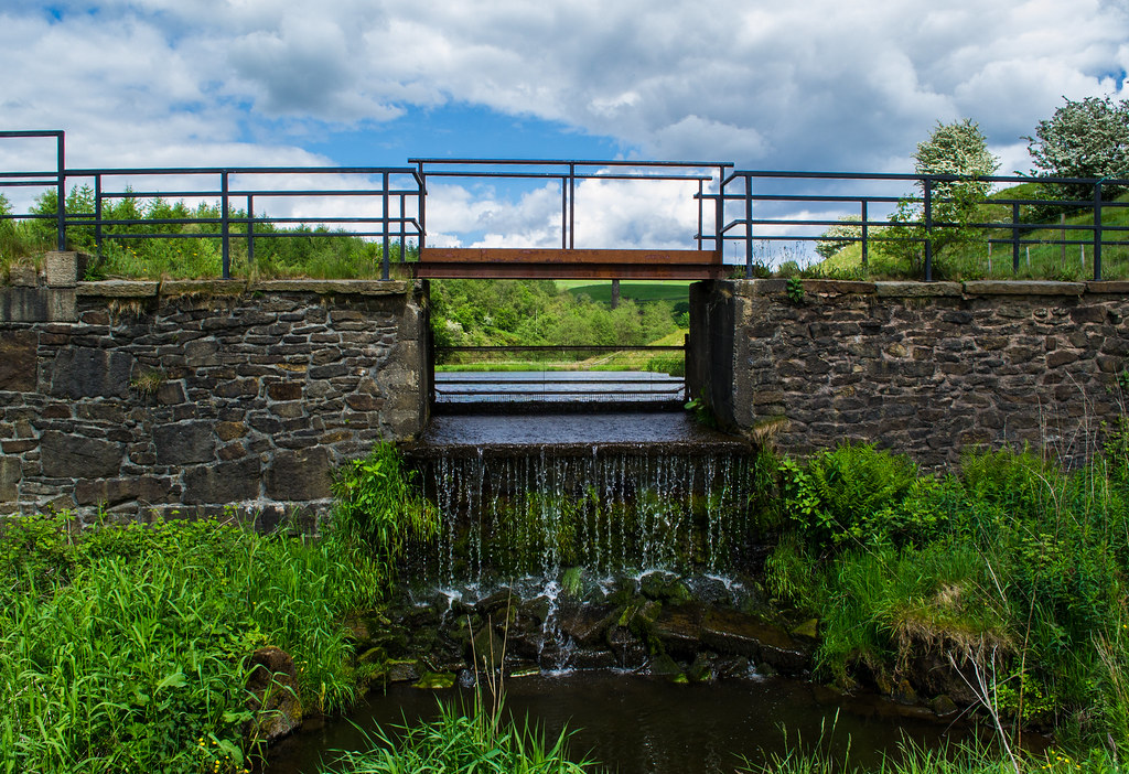 The overflow, Jack Lodge, Waterfoot, Rossendale Wilfred Day Flickr