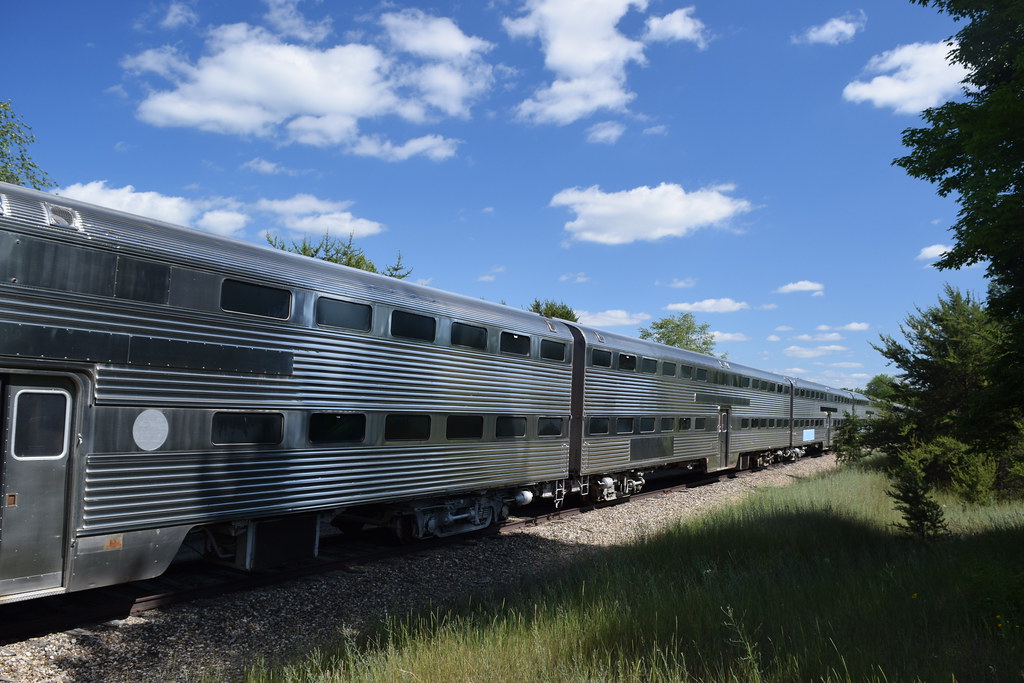 Budd manufactured 119 cars for the Burlington Northern San… Flickr