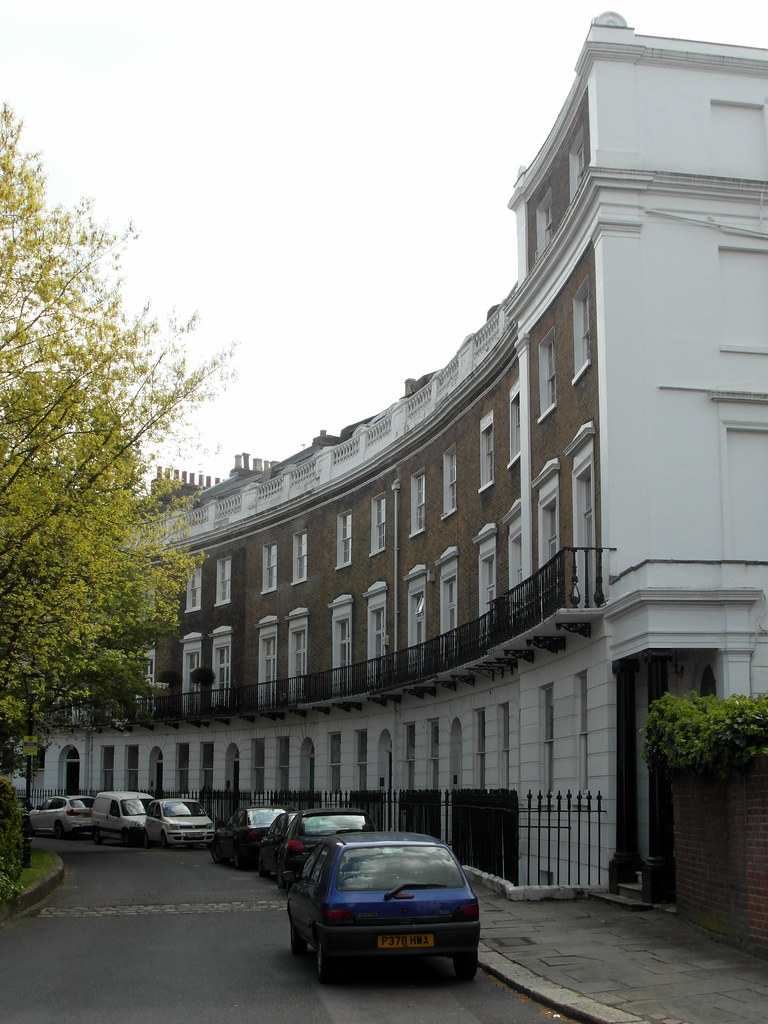 Crescent Grove Crescent Grove, Clapham. A private estate l… Flickr
