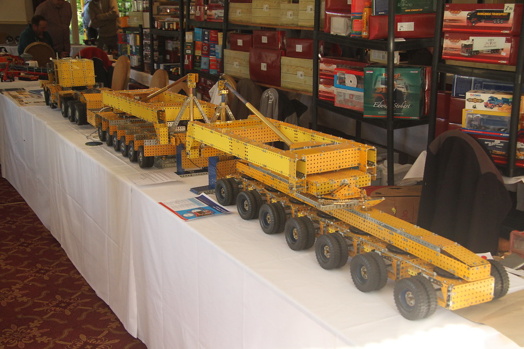 HEMS 2012 Peter Pyefinch The Heavy Equipment Model Show 20… Flickr