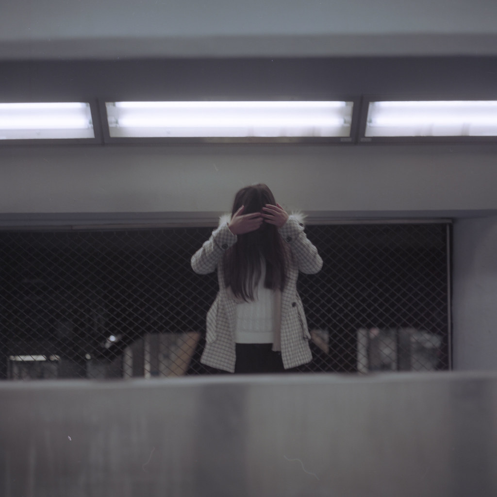 Meow in Phil subway Yiwei Zhang Flickr