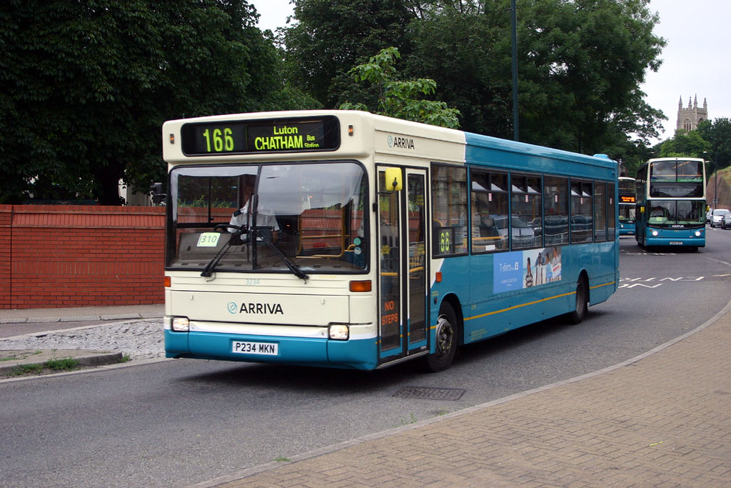2142 Arriva Medway Towns (KT) P234MKN Chatham Ken Lansdowne Flickr