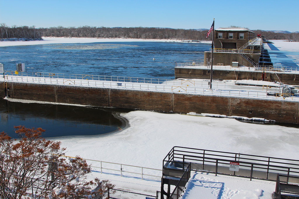 Upper Mississippi River Lock & Dam 4 Alma WI, on the Wisc… Flickr
