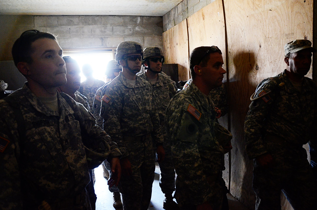 Virginia RTI teaches infantrymen advanced leader skills. Flickr