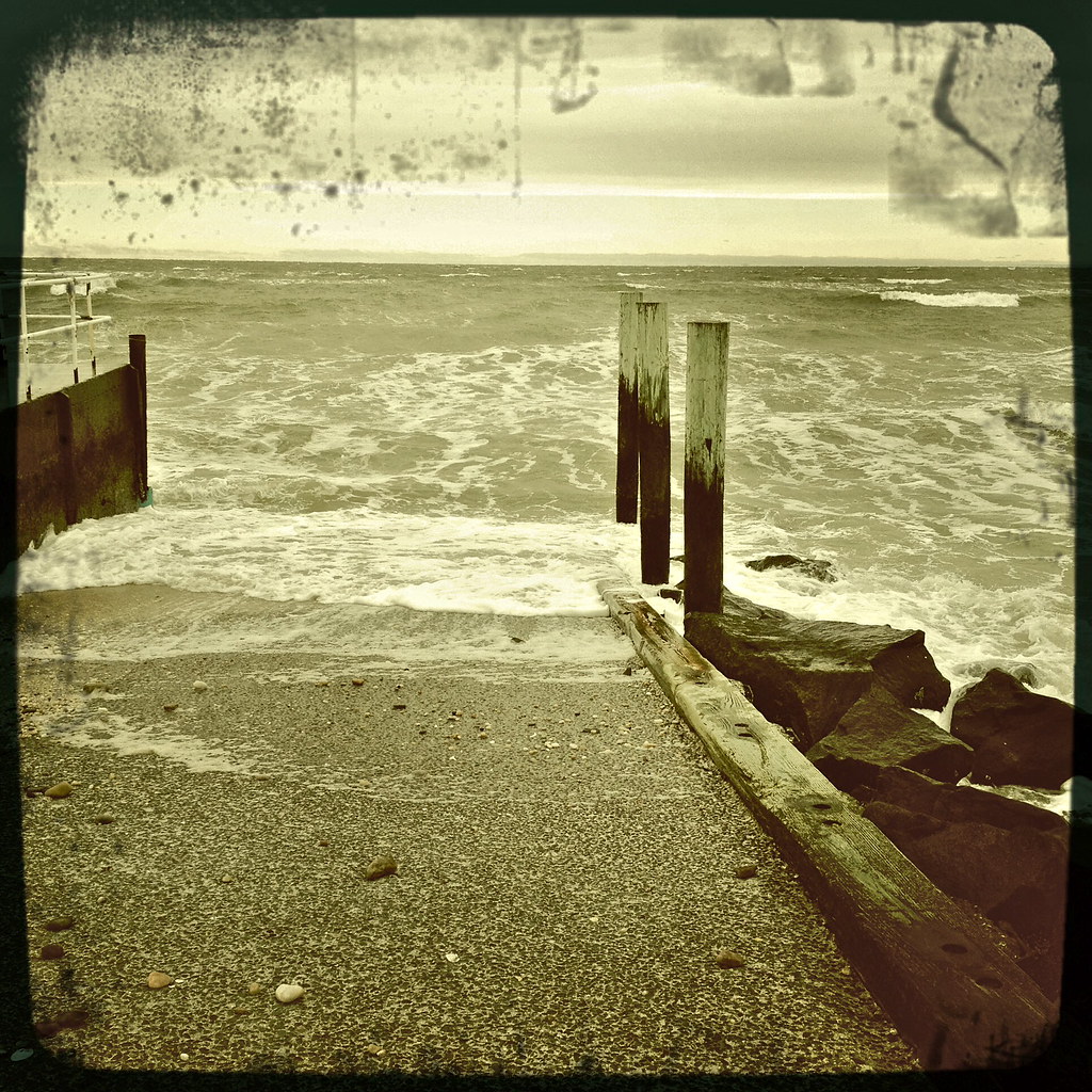 IMG_4641 long Island Sound. Iron Pier Beach, Riverhead. NY