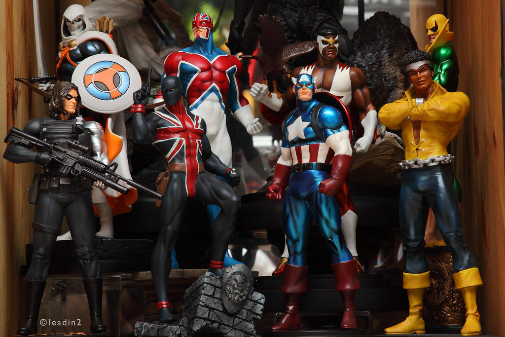 Marvel Superheroes Statue Bowen Designs leadin2 Flickr