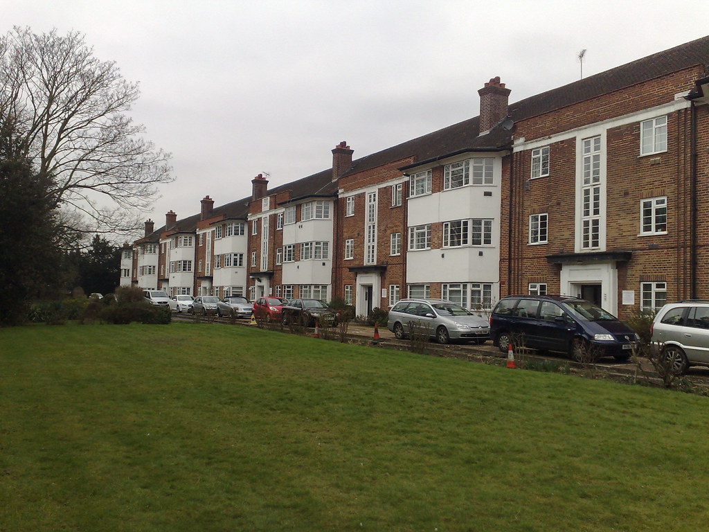 West Court, Great West Road, Osterley M P Flickr