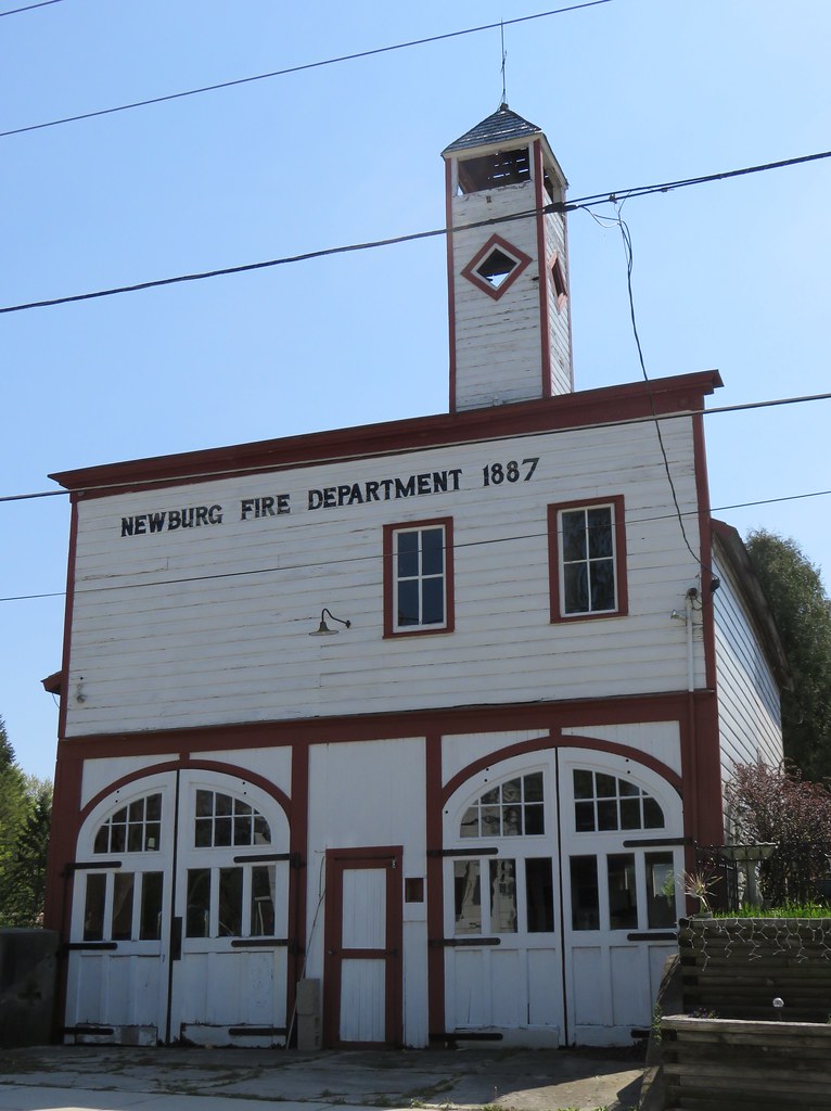 Old Fire Department (Newburg, Wisconsin) Built in 1887 New… Flickr