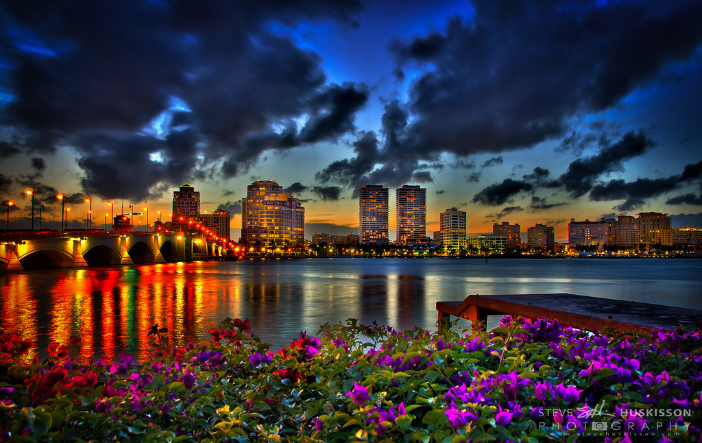 HDR Downtown West Palm Beach at Night West Palm Beach, Flo… Flickr