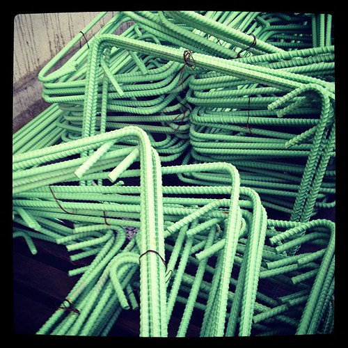 Bent rebar in the Union Station garage. unionstation reb… Flickr