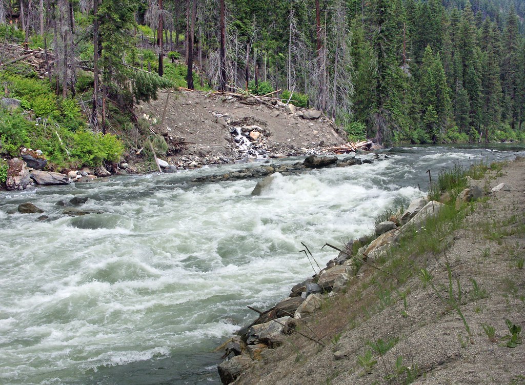 Wenatchee River Wenatchee River near Leavenworth WA Tony Cyphert