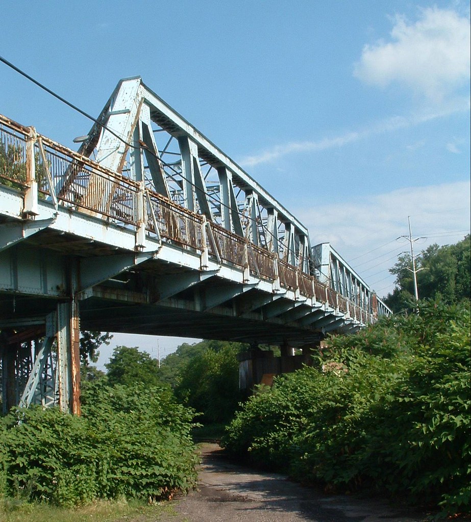 Greensburg Pike Bridge 12 The Greensburg Pike Bridge in Tu… Flickr
