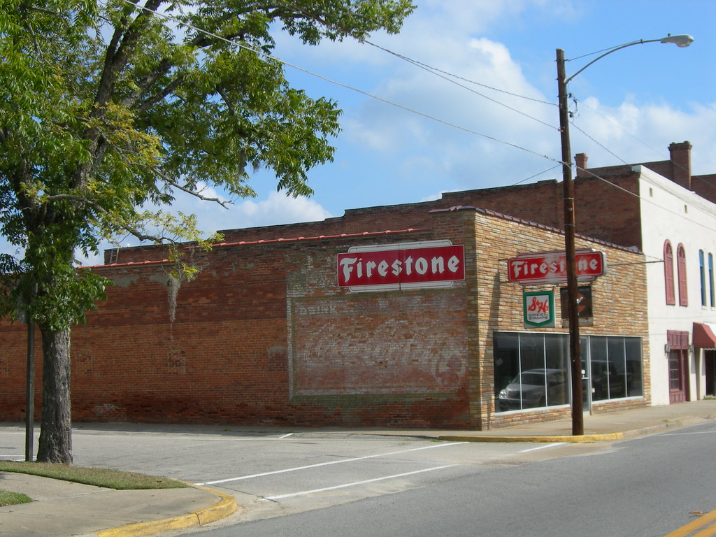 Coca Cola Mural Soperton, Notice the sign for S & … Flickr