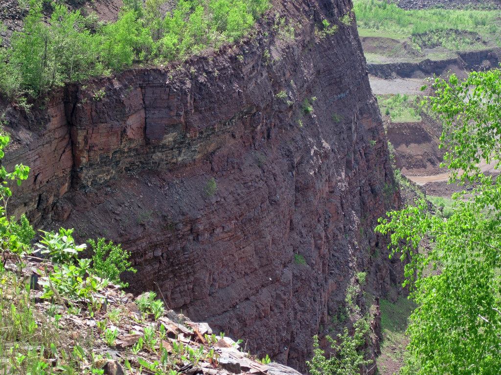 Biwabik IronFormation (Paleoproterozoic, 1.878 Ga; south… Flickr