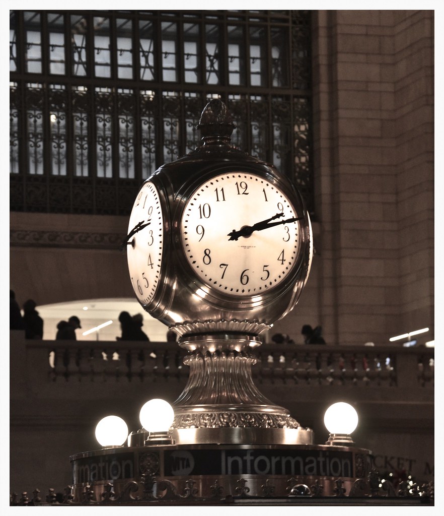 Brass Clock, Grand Central Station, NYC The round brass cl… Flickr