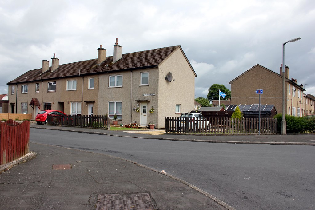 Larbert. Glenbervie crescent. boneytongue Flickr