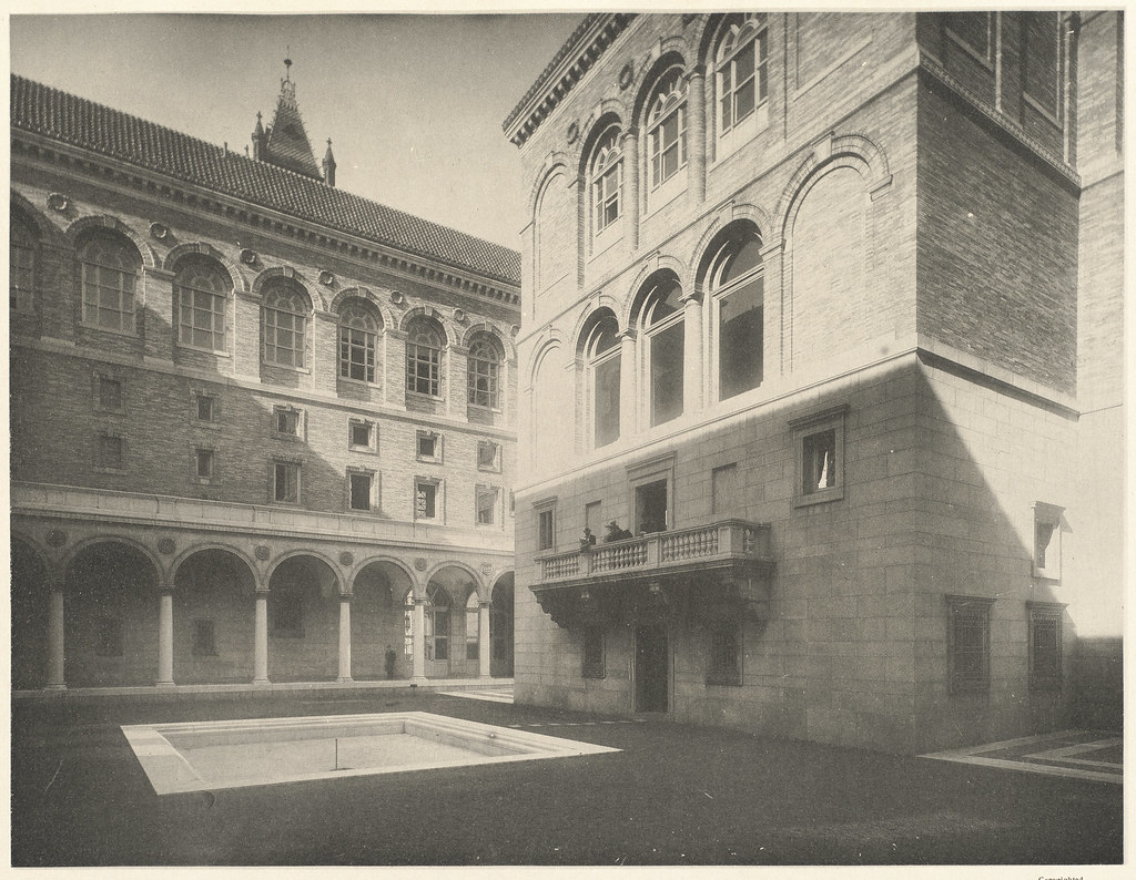 East wall of interior court, showing projection and balcon… Flickr
