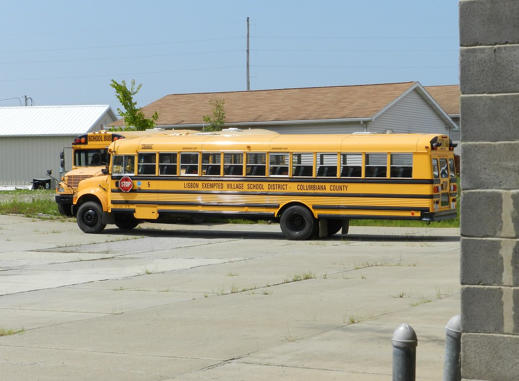 DSCN8039 Lisbon Exempted Village Schools 5 2000 Thomas I… Flickr