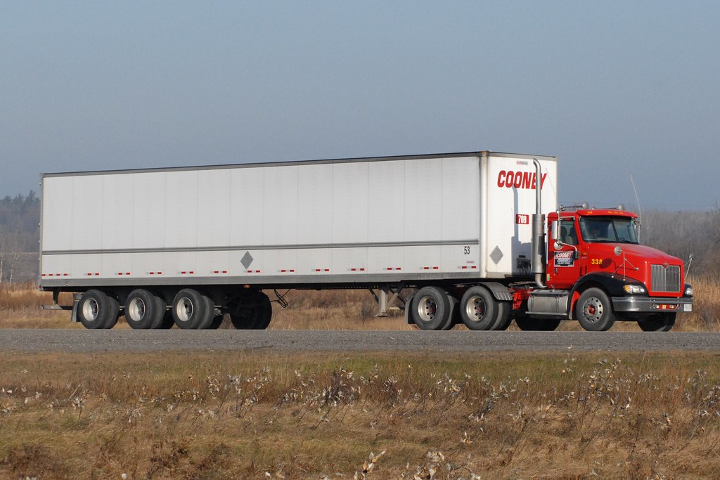 DSC_0068M Truck Ottawa, Ontario Canada 11232006 ©Ian A. Mc… Flickr