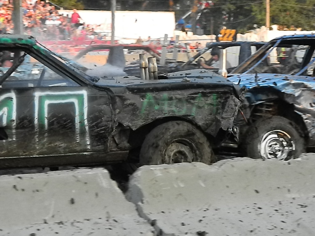 Demolition Derby 2013 Demolition Derby .. Last day of The … Flickr
