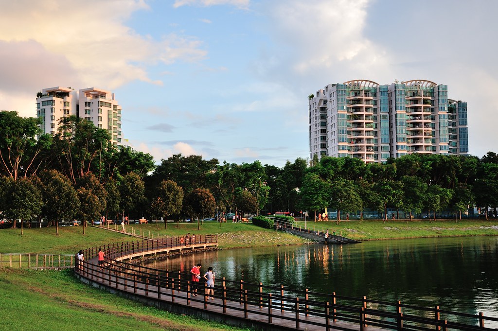 Bedok Reservoir_20130504_184908 Coast Boardwalk at Bedok R… Flickr