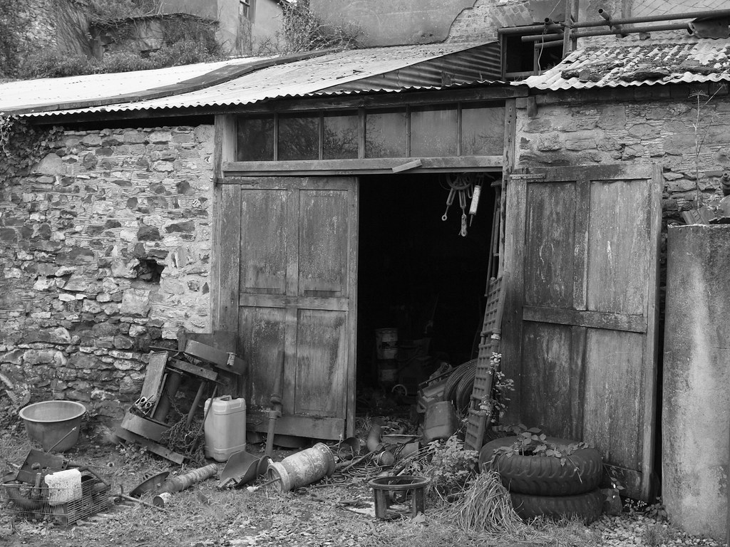 Junk yard a photo on Flickriver