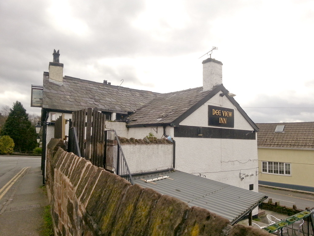 20140301231C Dee View Inn, Heswall NB steep hill up to the… Flickr