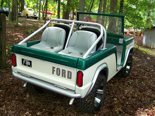 Bronco Golfcart see at hiawassee, ga 8102013 Pete Stephens Flickr