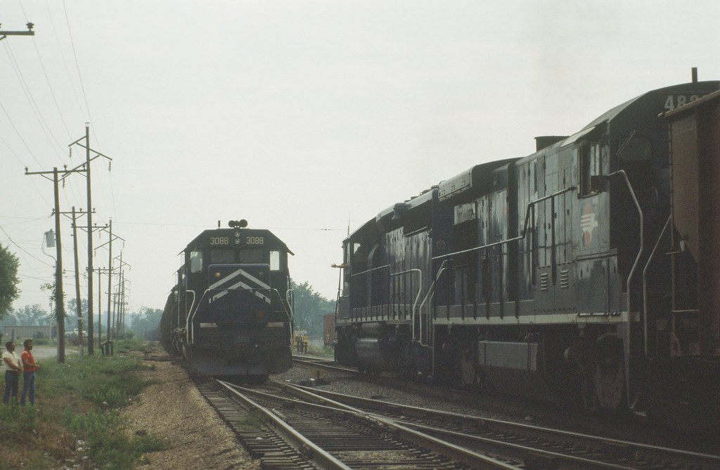 STEELEVILLE , ILLINOIS . JUNE 1984 Railnut Turning Flickr
