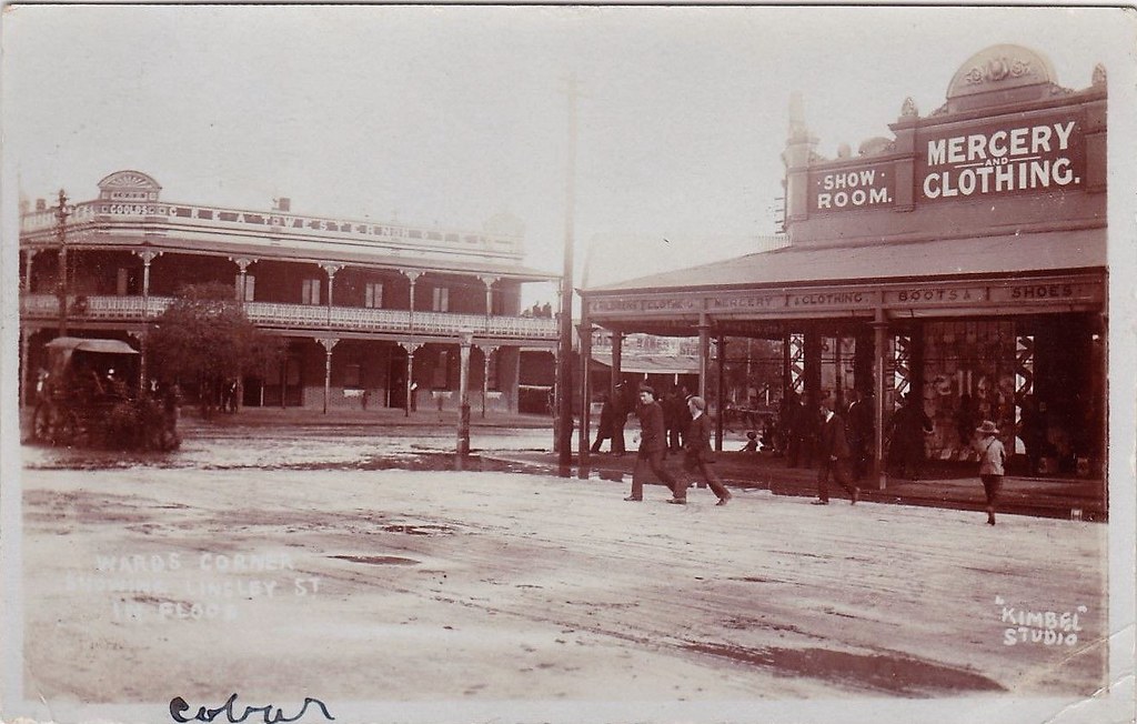 WARDS CORNER, SHOWING LINSLEY STREET, COBAR, N.S.W. IN FLO… Flickr