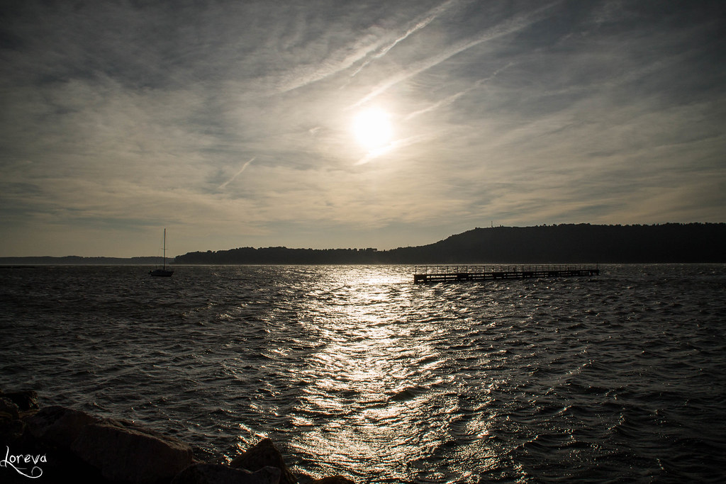 Etang de Berre loreva zombie Flickr