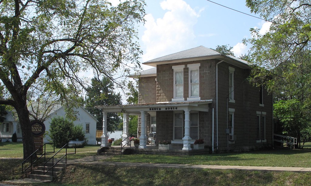 Bauch House, Cabool (Mo.), 12 September 2013 The Bauch Hou… Flickr