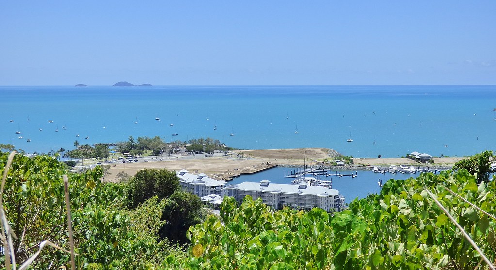 Pioneer Bay and Double Cone Islands Airlie Beach P1000260 Flickr