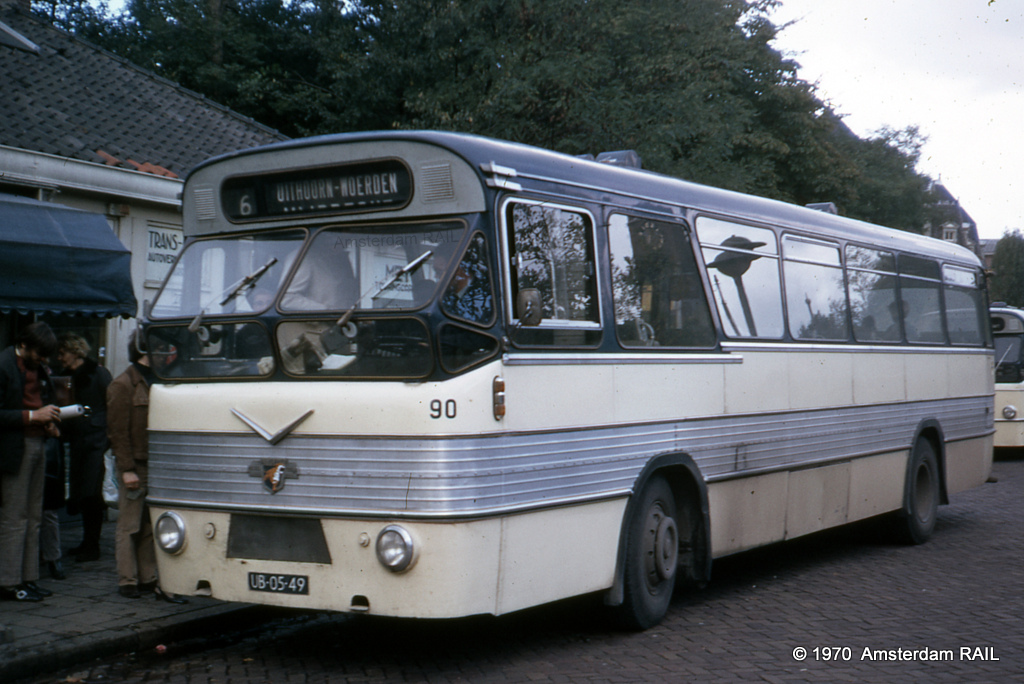 Amsterdam De bus naar Uithoorn en Woerden (1970) 1 Flickr