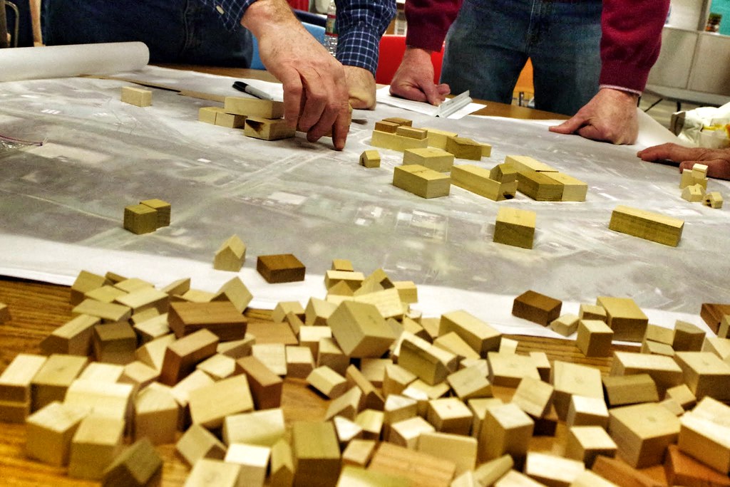 YT157718 Five Corners Discussion, Essex High School. Orton… Flickr